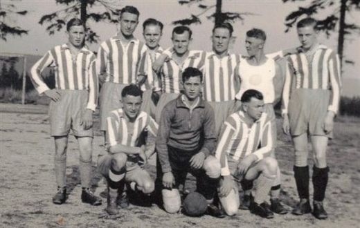 1949