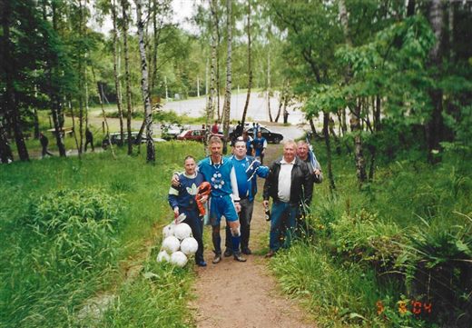 2004